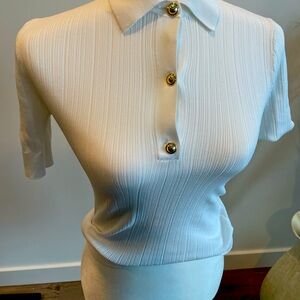 Gently used Michael Kors short sleeve collar crew neck.